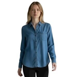 Old Navy Women's Classic Chambray Button Up Shirt S Blue Long Sleeve 100% Cotton